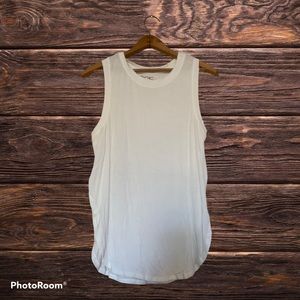 Basic white tank high neck active top size L